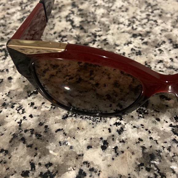 Prada Sunglasses - Picture 4 of 4